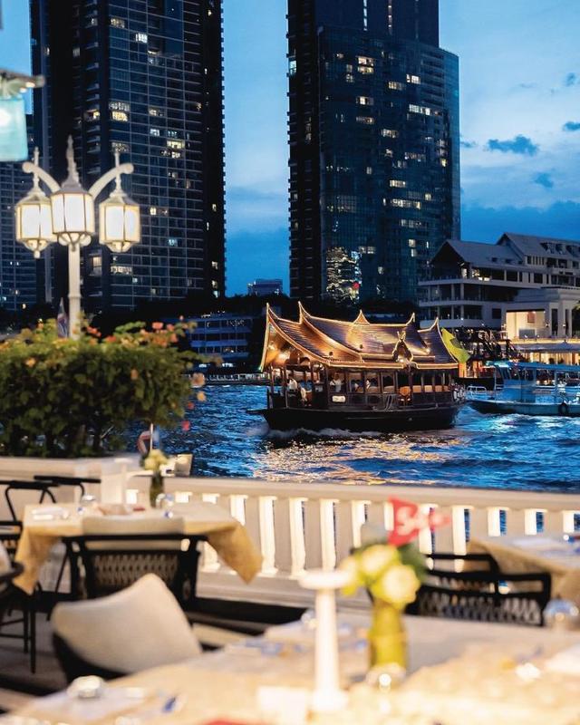 image-Four Seasons Hotel Bangkok at Chao Phraya River